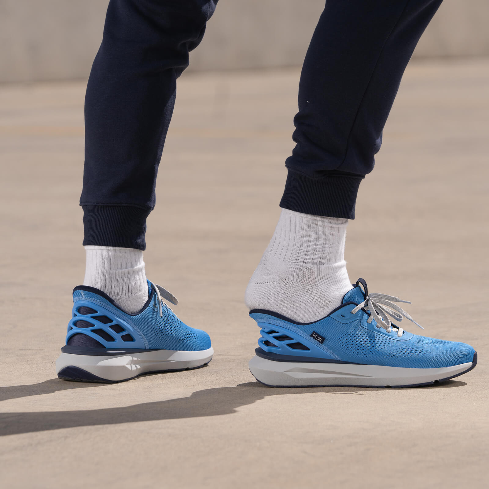 Men's Athens 2 - Azure Blue/Naval Academy